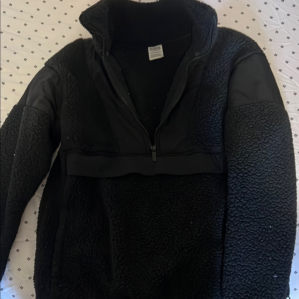 Women's Black Fleece Jacket
